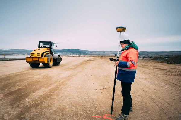 Ingeniería Geomática · Topógrafos Servicios Topográficos y Geomáticos Pego